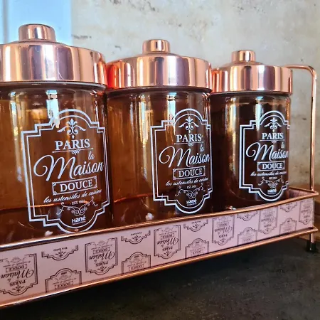 33 Апартаменты *