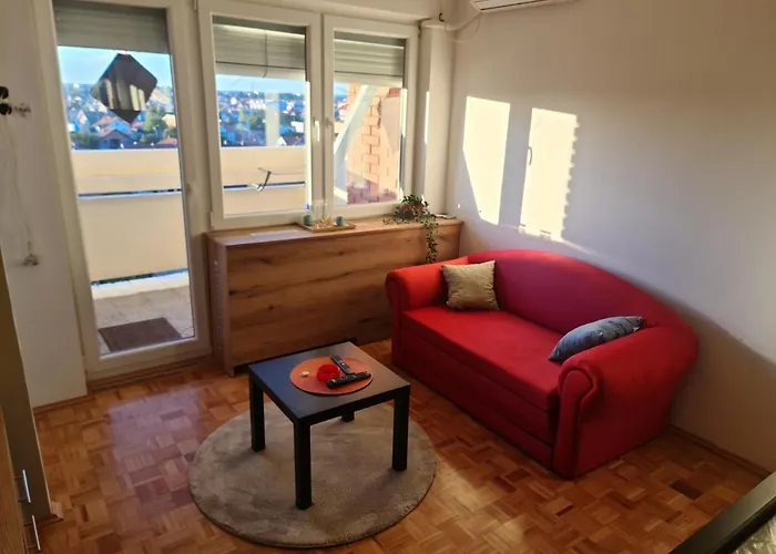 33 Διαμέρισμα