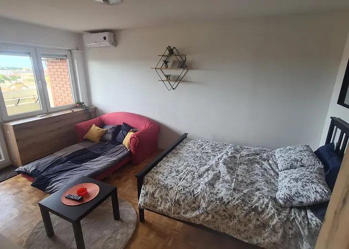 Διαμέρισμα 33 Σάμπατς